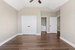 1226 9th St, San Leon, TX 77539 - Photo 17
