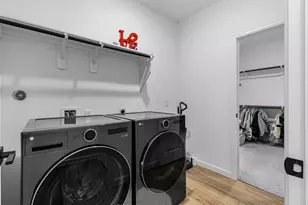 2331 Peach Oak Xing, Manvel, TX 77578 - Photo 33