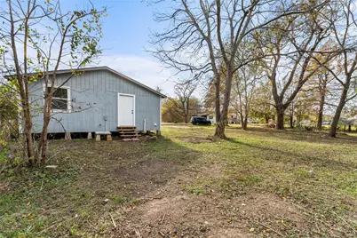 1608 Connie Street, Wharton, TX 77488 - Photo 21