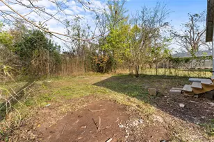 1608 Connie St, Wharton, TX 77488 - Photo 21