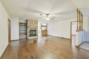 252 Springs Edge Dr, Montgomery, TX 77356 - Photo 15