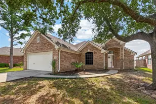 19015 White Horse Dr, Tomball, TX 77377 - Photo 3