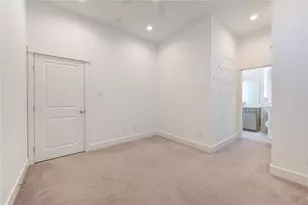564 Janisch Rd, Houston, TX 77018 - Photo 17