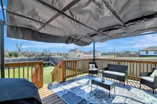 950 21st St, Hempstead, TX 77445 - Photo 29