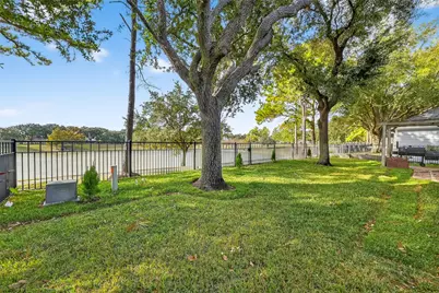 8835 Aberdeen Park Dr, Houston, TX 77095 - Photo 35