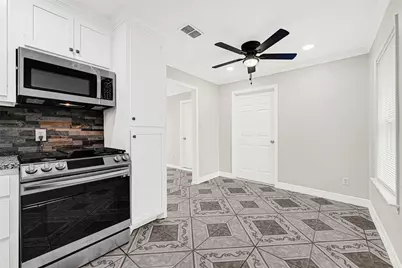 2207 Raymond Street, Pasadena, TX 77506 - Photo 9