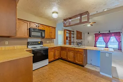 8603 Forest Point Drive, Humble, TX 77338 - Photo 5