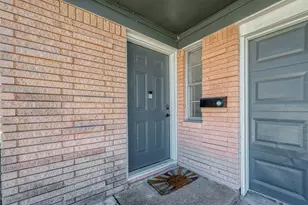 1803 Bayou Homes Dr, Galveston, TX 77551 - Photo 1