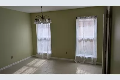 7706 Winter Glen Lane, Houston, TX 77072 - Photo 9