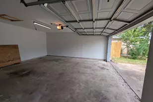 7706 Winter Glen Ln, Houston, TX 77072 - Photo 35