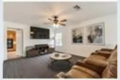 100 N Mattson Street, West Columbia, TX 77486 - Photo 3