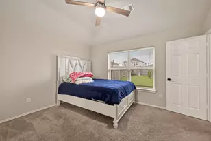 10411 Meadow Saffron Dr, Houston, TX 77016 - Photo 25