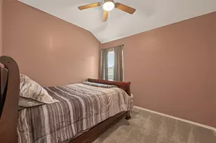 10411 Meadow Saffron Dr, Houston, TX 77016 - Photo 21