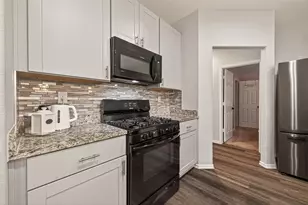 10411 Meadow Saffron Dr, Houston, TX 77016 - Photo 15