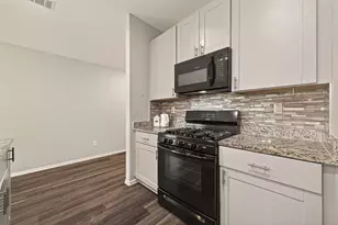 10411 Meadow Saffron Dr, Houston, TX 77016 - Photo 13