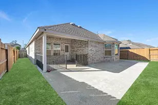 15918 Tug Ct, Crosby, TX 77532 - Photo 3