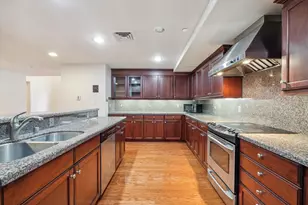 914 Main St, Houston, TX 77002 - Photo 5