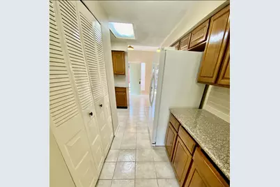 8323 Wednesbury Lane, Houston, TX 77074 - Photo 9