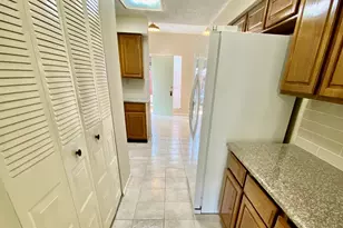 8323 Wednesbury Ln, Houston, TX 77074 - Photo 9