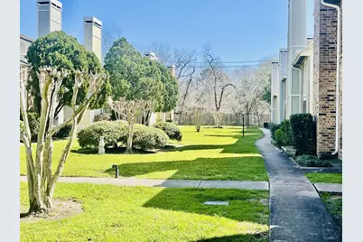 8323 Wednesbury Lane, Houston, TX 77074 - Photo 27