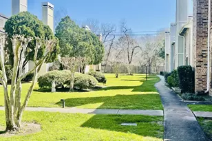 8323 Wednesbury Ln, Houston, TX 77074 - Photo 27