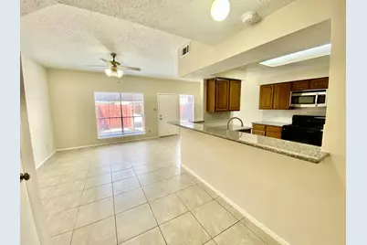 8323 Wednesbury Lane, Houston, TX 77074 - Photo 11