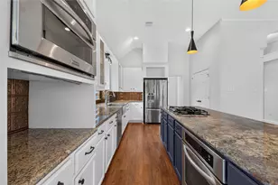 411 Bridge Crest Blvd, Houston, TX 77082 - Photo 15