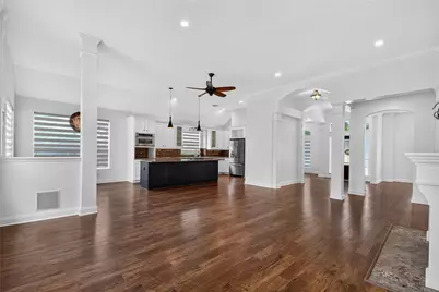 411 Bridge Crest Boulevard, Houston, TX 77082 - Photo 13