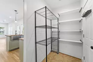 2012 Shearn St, Houston, TX 77007 - Photo 15