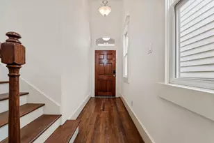 1042 W 25th St, Houston, TX 77008 - Photo 3