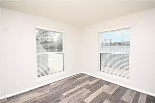 909 FM 517 Rd E, Dickinson, TX 77539 - Photo 5
