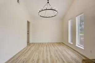 8822 Covent Garden St, Houston, TX 77031 - Photo 13