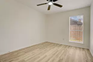 8822 Covent Garden St, Houston, TX 77031 - Photo 25