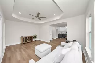 1102 Gazin St, Houston, TX 77020 - Photo 5