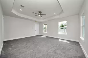 1102 Gazin St, Houston, TX 77020 - Photo 31
