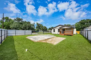 1102 Gazin St, Houston, TX 77020 - Photo 45