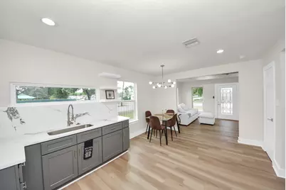 1102 Gazin Street, Houston, TX 77020 - Photo 11