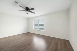 13614 SE Sunswept Way, Houston, TX 77082 - Photo 35