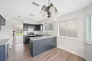 13614 SE Sunswept Way, Houston, TX 77082 - Photo 11