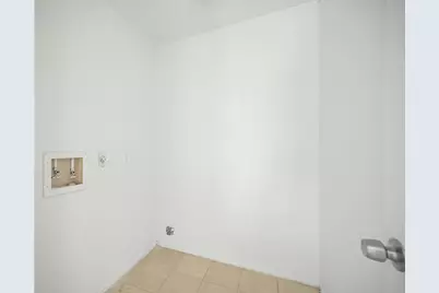 13614 SE Sunswept Way, Houston, TX 77082 - Photo 33