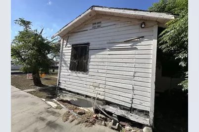 505 N Francis Street, Bishop, TX 78343 - Photo 1