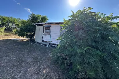 505 N Francis Street, Bishop, TX 78343 - Photo 5