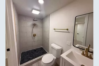 912 E 20th Street, Georgetown, TX 78626 - Photo 7