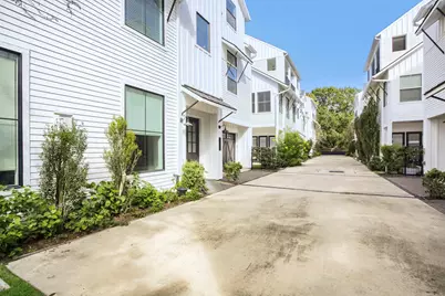 504 W Cottage Street #B, Houston, TX 77009 - Photo 3