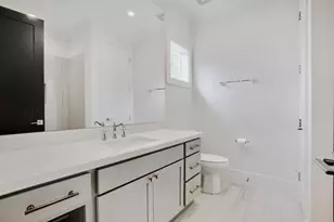 504 W Cottage St, Houston, TX 77009 - Photo 25