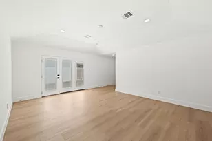 7631 Westwind Ln, Houston, TX 77071 - Photo 27