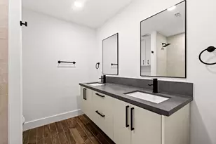 7631 Westwind Ln, Houston, TX 77071 - Photo 19