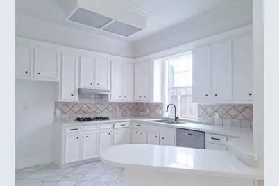 2413 Dorrington Street, Houston, TX 77030 - Photo 13