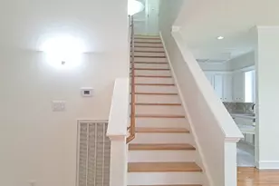 2413 Dorrington St, Houston, TX 77030 - Photo 15