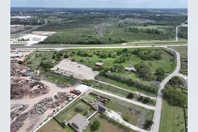 1030 Dixie Road, Brenham, TX 77833 - Photo 9